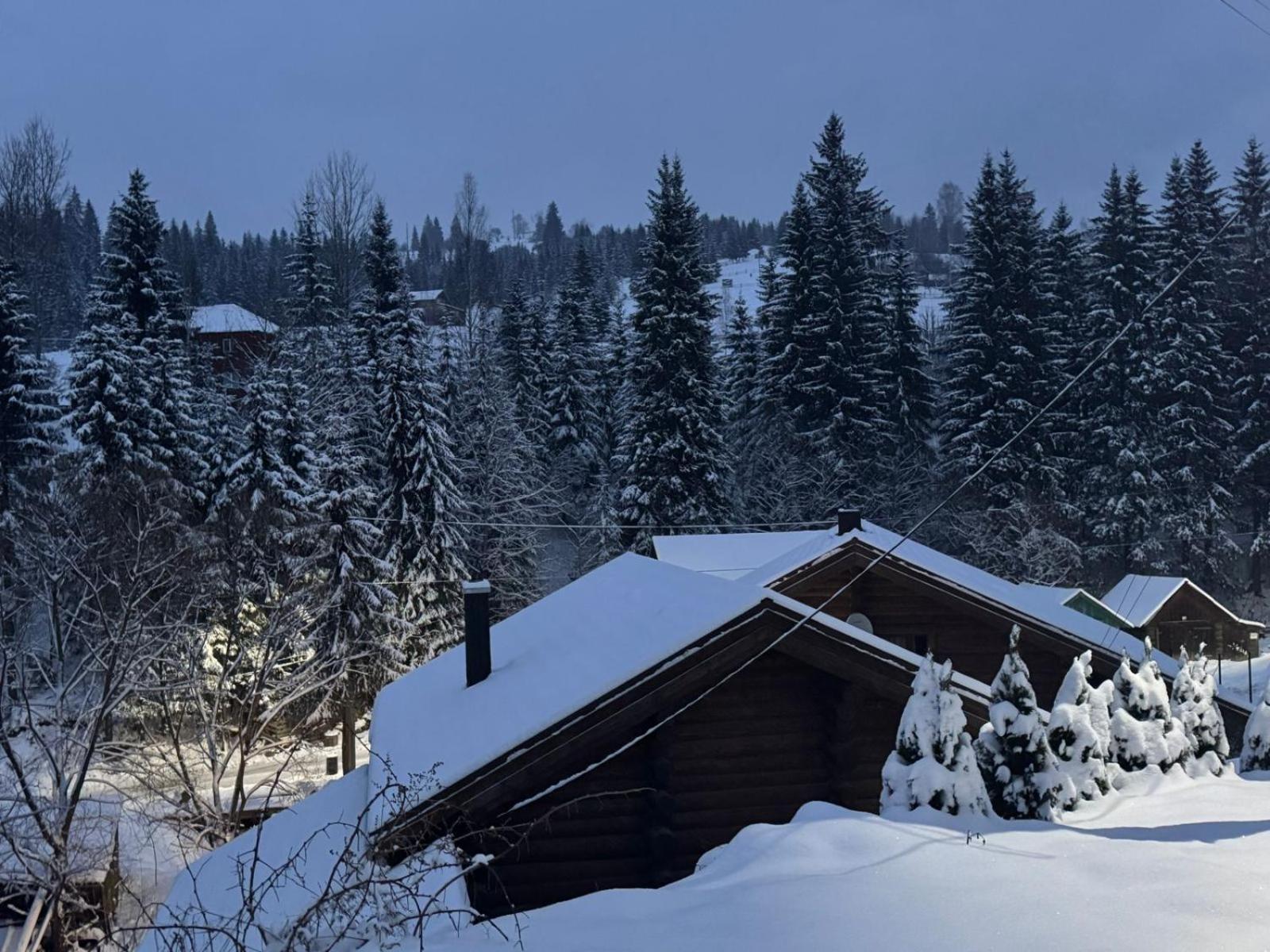 Tatova Hata Jablunytsja Exteriör bild